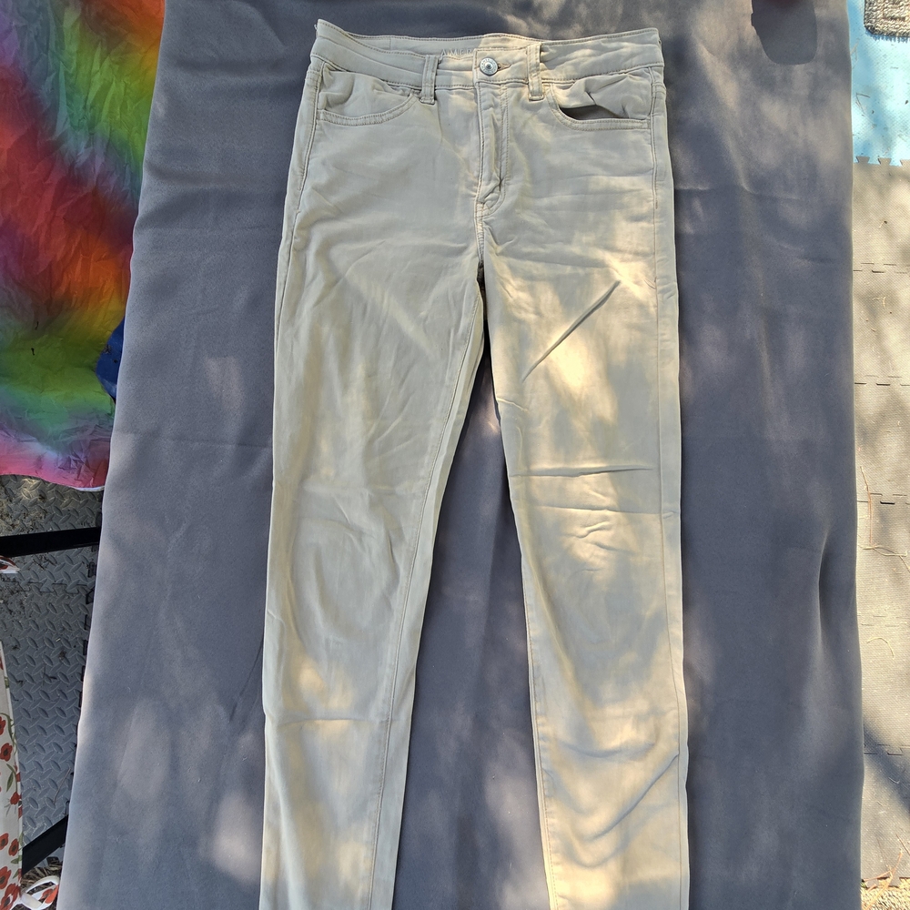 American Eagle Outfitters Stretch High Rise Jeggings in Cream 6 A-16